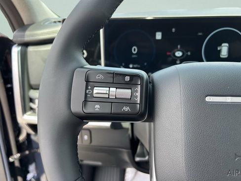 New 2026 Hyundai Santa Fe Limited FWD image 32