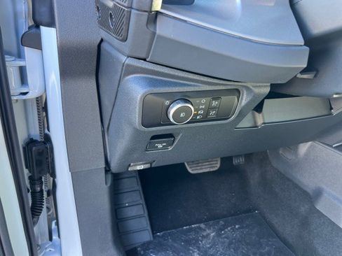 New 2025 Ford Bronco Outer Banks image 17