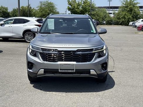 Used 2024 Kia Seltos S AWD/4WD image 6