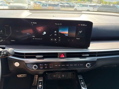 Certified 2025 Kia Sorento SX Prestige AWD/4WD image 15