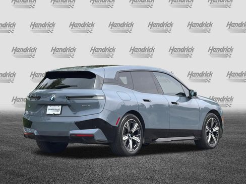 Used 2023 BMW iX xDrive50 w/ Premium Package image 5