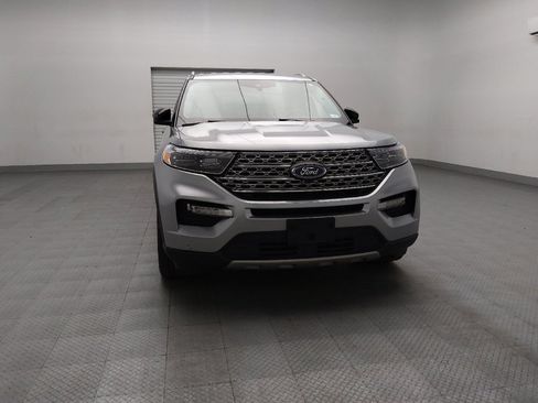 Used 2023 Ford Explorer Limited image 14
