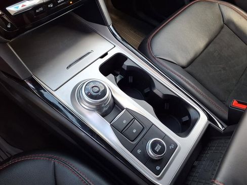 Used 2023 Ford Explorer ST-Line w/ Class IV Trailer Tow Package image 27