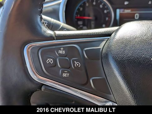 Used 2016 Chevrolet Malibu LT w/ Leather Package FWD image 18