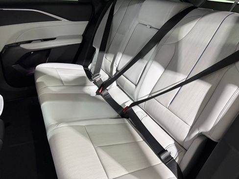 New 2026 Cadillac Lyriq Sport AWD/4WD image 41