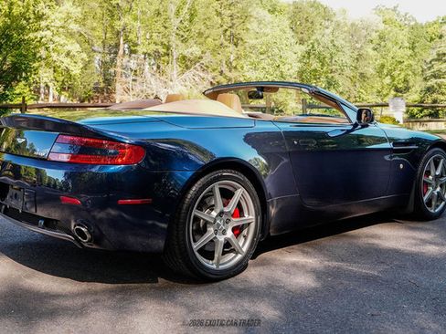 Used 2008 Aston Martin V8 Vantage Roadster RWD image 8
