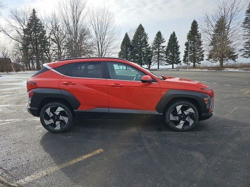 Used 2024 Hyundai Kona Limited image 7