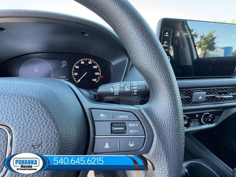 New 2026 Honda HR-V LX image 20