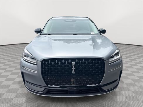 Used 2023 Lincoln Corsair Reserve w/ Jet Appearance Package FWD image 3