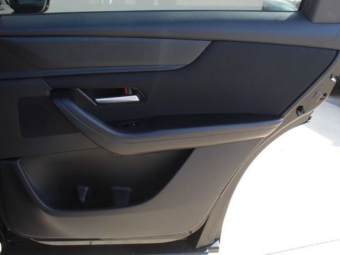 Certified 2025 MAZDA CX-90 3.3 Turbo w/ Select Package image 36