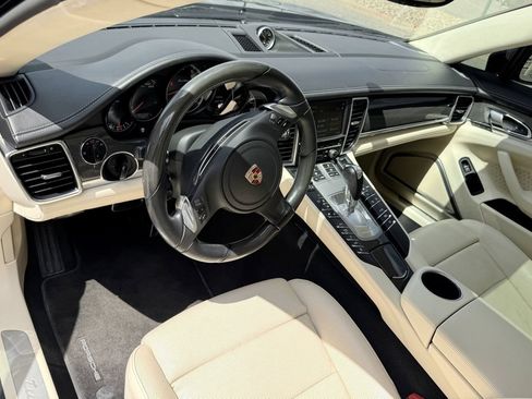 Used 2013 Porsche Panamera AWD/4WD image 17