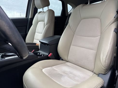 Used 2019 MAZDA CX-5 Touring image 7