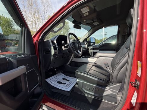 Used 2020 Ford F350 Lariat w/ Chrome Package AWD/4WD image 14