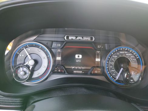 Used 2019 RAM 2500 Limited image 10