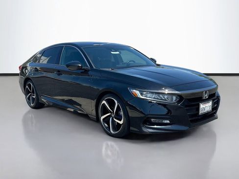 Used 2020 Honda Accord Sport image 3