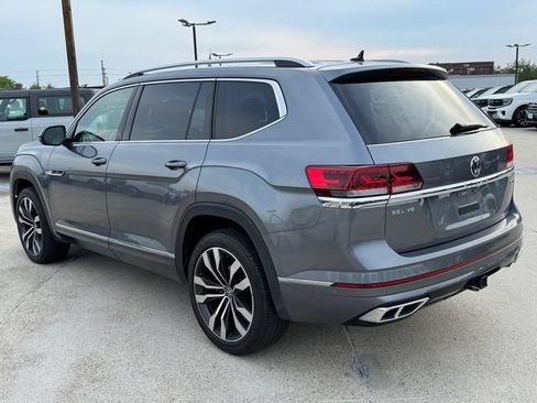 Used 2022 Volkswagen Atlas SEL Premium AWD/4WD image 4