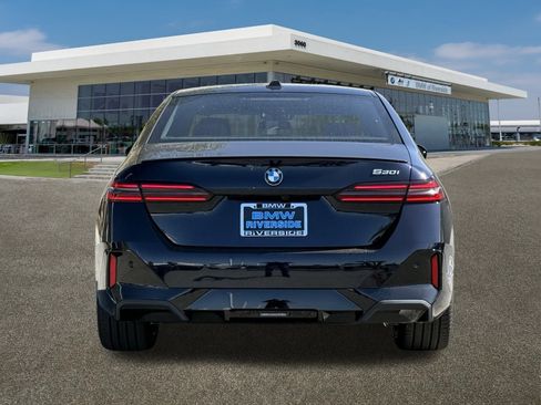 New 2026 BMW 530i image 9