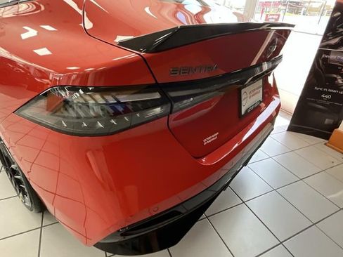 New 2026 Nissan Sentra SR w/ SR Premium Package FWD image 10