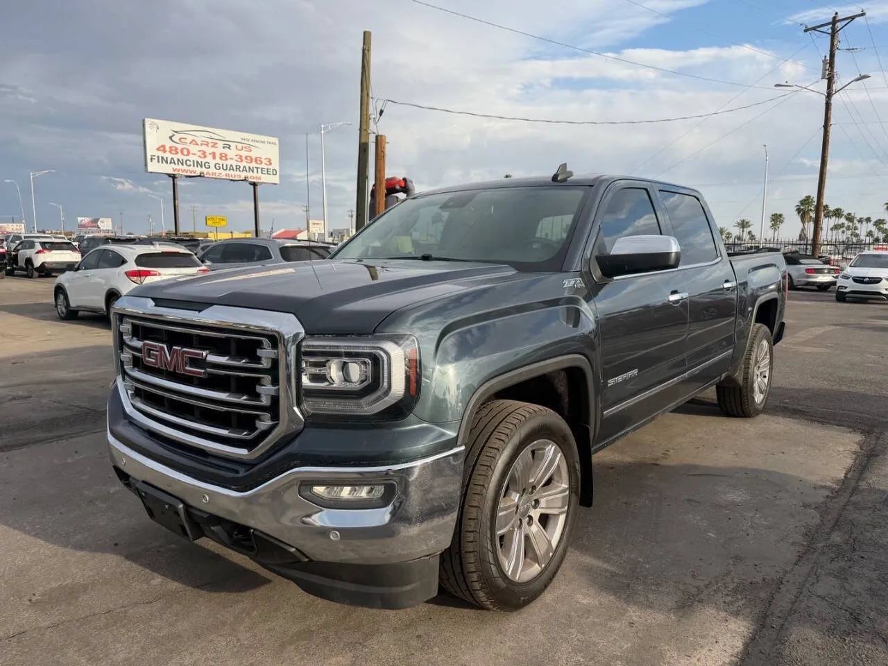 Used 2017 GMC Sierra 1500 SLT AWD/4WD image 3