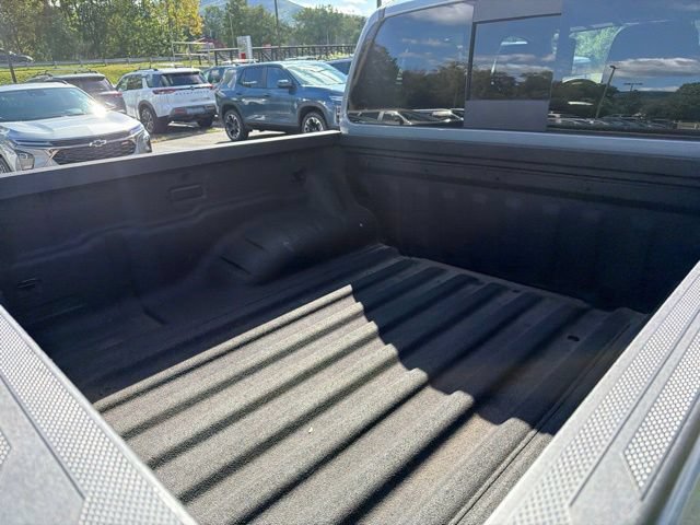 Used 2024 Nissan Frontier PRO-4X w/ Off-Road Protection Package AWD/4WD image 13