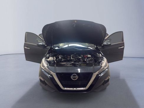 Used 2022 Nissan Altima 2.5 SV w/ SV Premium Package AWD/4WD image 10