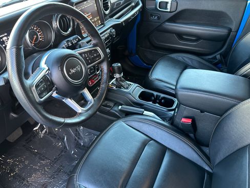 Used 2023 Jeep Wrangler Unlimited Rubicon 392 w/ Trailer Tow Package image 10