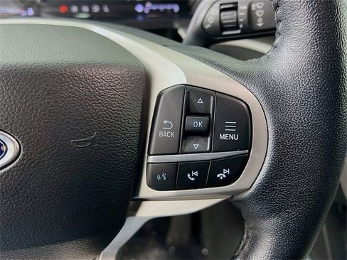 Used 2022 Ford Explorer XLT w/ Class IV Trailer Tow Package image 32