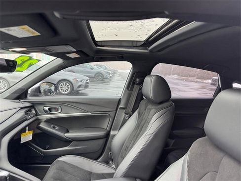 Used 2023 Acura Integra A-Spec image 15