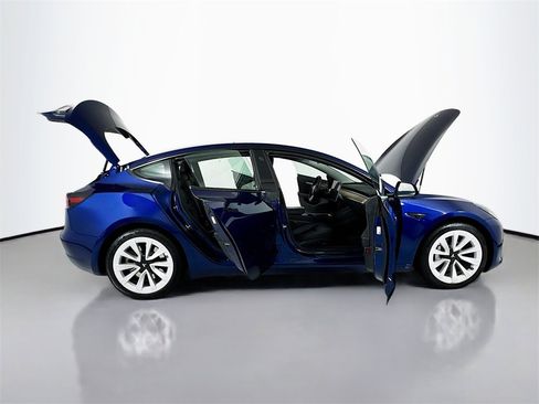 Used 2023 Tesla Model 3 Long Range image 36