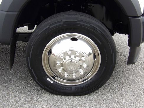 Used 2022 Ford F550 4x4 Crew Cab Super Duty w/ Power Equipment Group image 58