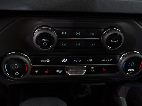 New 2026 Ford Bronco Badlands AWD/4WD image 29
