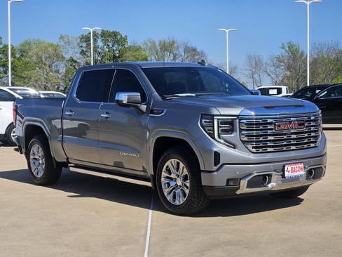 Used 2023 GMC Sierra 1500 Denali w/ Technology Package image 3