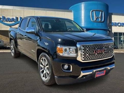 Used 2019 GMC Canyon Denali AWD/4WD image 1
