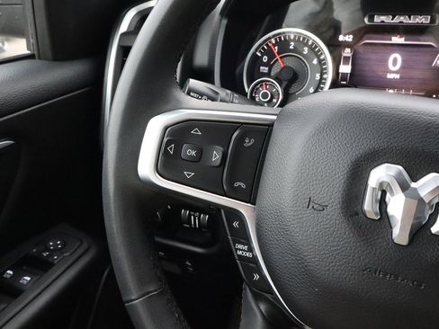 Used 2025 RAM 1500 Big Horn image 31