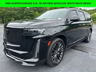Used 2023 Cadillac Escalade ESV V AWD/4WD video 1