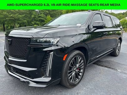 Used 2023 Cadillac Escalade ESV V