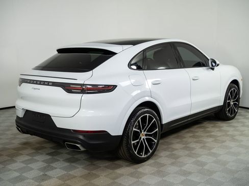 Used 2021 Porsche Cayenne Coupe image 29