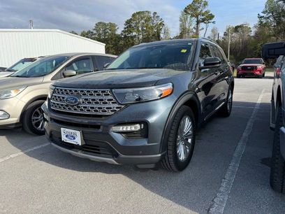 Used 2022 Ford Explorer Limited w/ Limited Technology Package