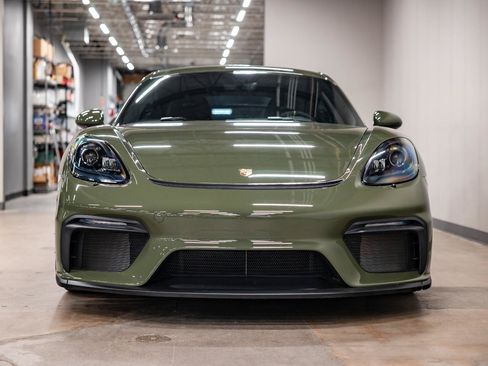 Used 2021 Porsche 718 Cayman GT4 RWD image 8