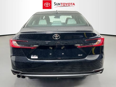 New 2026 Toyota Camry SE image 5