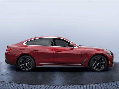 Certified 2025 BMW i4 eDrive40 w/ Premium Package RWD image 7