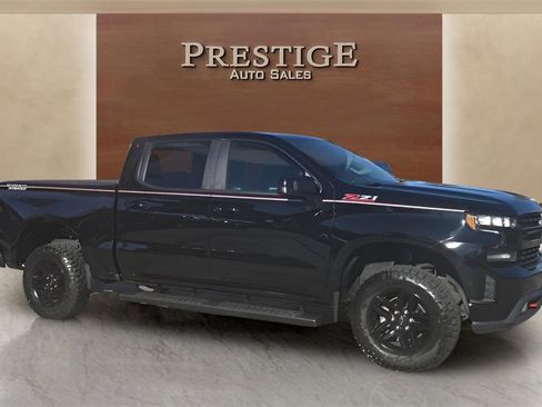 Used 2021 Chevrolet Silverado 1500 LT Trail Boss image 14