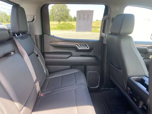 Certified 2023 Chevrolet Silverado 1500 RST w/ Convenience Package II AWD/4WD image 13