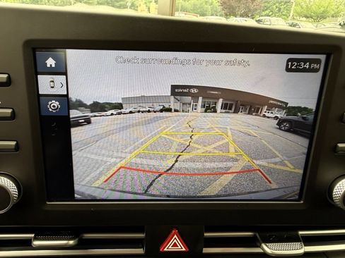 Used 2026 Hyundai Elantra Hybrid FWD image 33