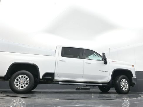 Used 2023 Chevrolet Silverado 2500 LT w/ Convenience Package image 34