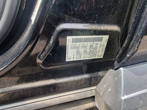 Used 2023 Nissan Rogue SV image 7