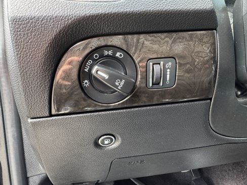 Used 2016 Dodge Durango Limited w/ Nav & Power Liftgate Group AWD/4WD image 12