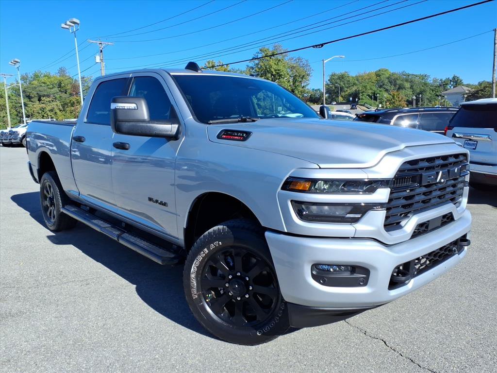 Used 2026 RAM 2500 Big Horn AWD/4WD image 2
