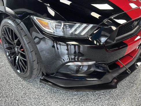Used 2015 Ford Mustang GT Premium w/ GT Performance Package RWD image 31
