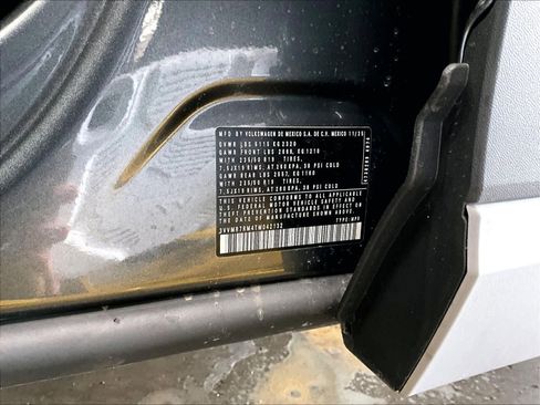 New 2026 Volkswagen Tiguan SE image 37